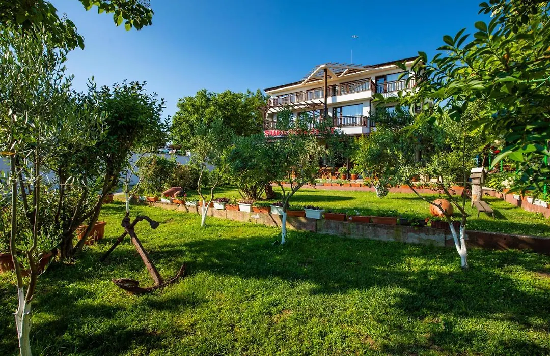 Cherry Villa-1