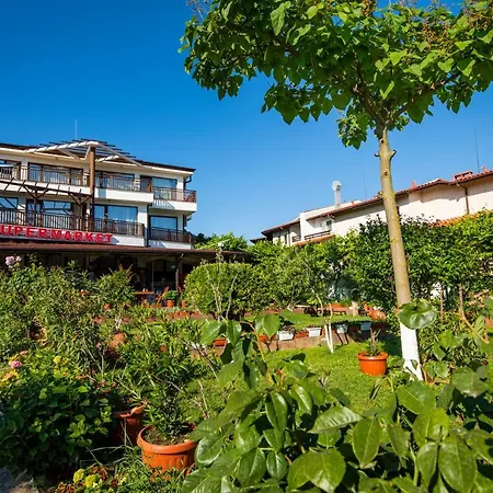 Cherry Villa-3
